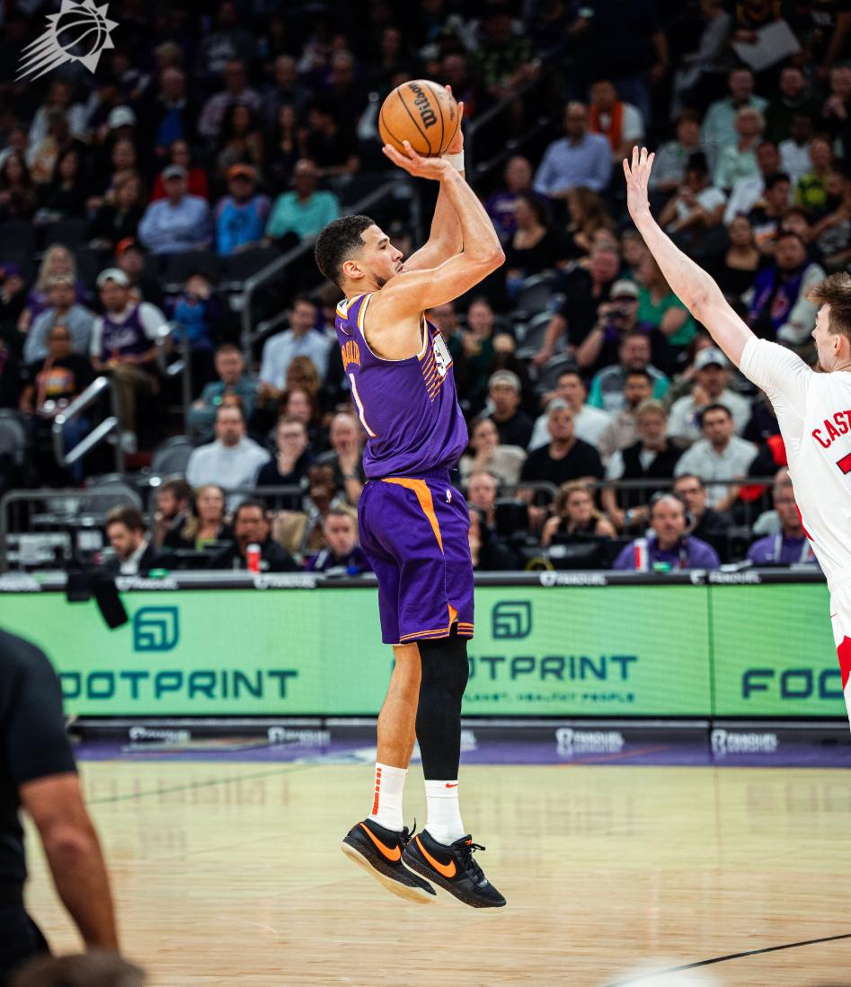 雷火电竞亚洲先驱-包含休斯顿猛龙队后卫连续拿下高分，人气直线上升的词条