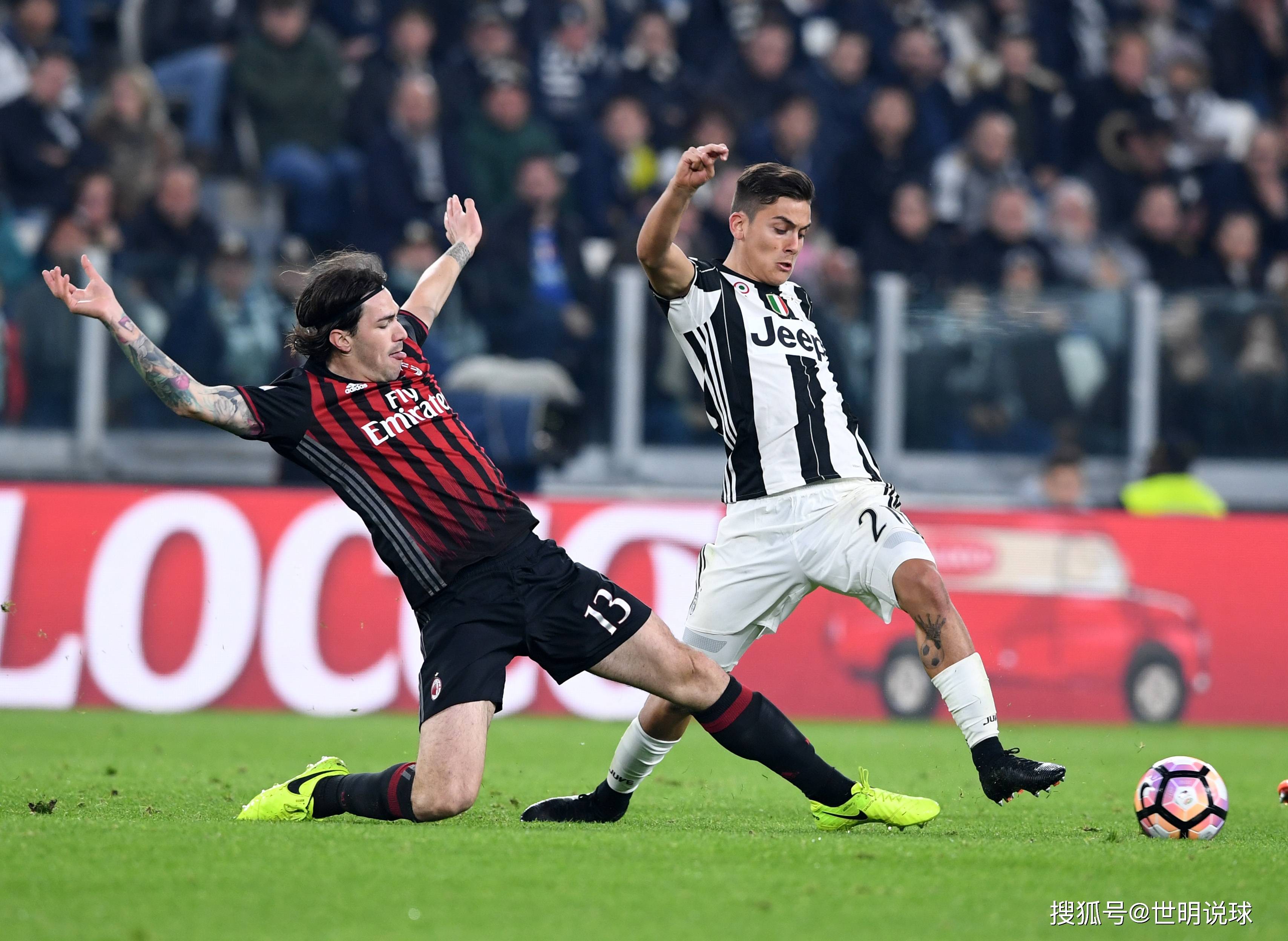 AC米兰大胜,保持追赶尤文图斯的步伐的简单介绍 AC米兰大胜,保持追赶尤文图斯的步伐的简单介绍