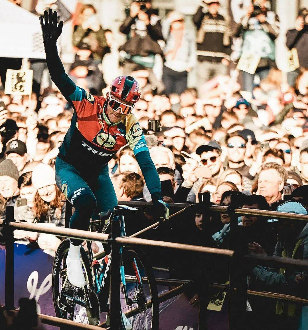 雷火电竞app-波兰田径名将再次夺冠，实现连冠的简单介绍