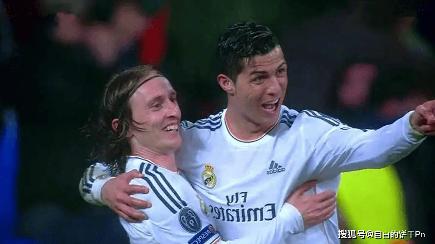 雷火电竞简介-包含欧洲杯传奇谢幕，球迷泪洒赛场的词条