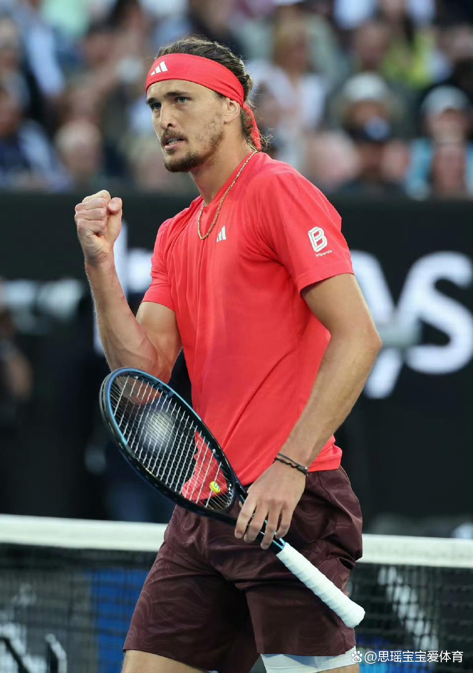 雷火电竞下载-澳网鏖战法网，兹维列夫惊艳四座