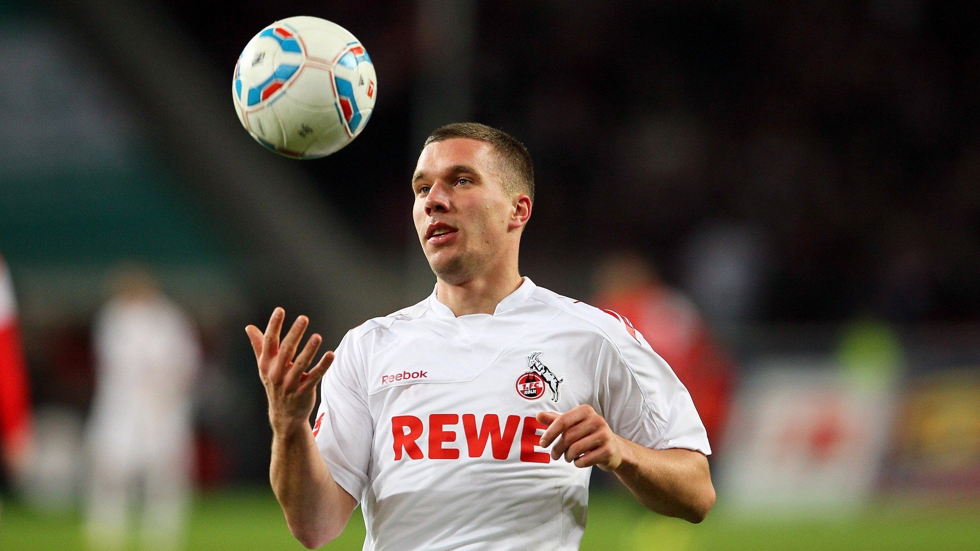 欧陆烽火，红牛铁血克敌与巴尔韦德的亚平宁征服记