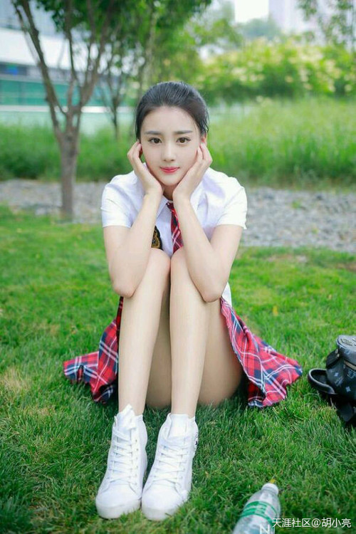 雷火电竞充值-绿茵场上的新秩序，维尼修斯与国家英雄，南美权杖如何悄然易主